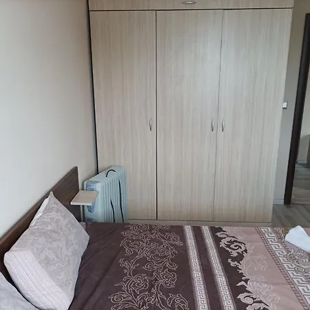 One Bedroom 17 - Vasil Aprilov 64